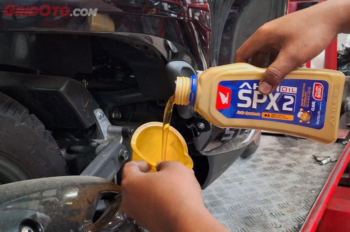 Ini daftar motor matic Honda yang kapasitas oli mesinnya hanya 650 cc