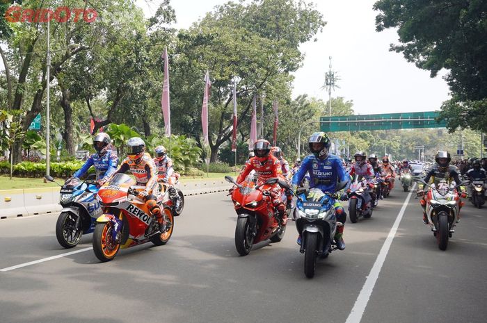 Parade pembalap MotoGP akan hadir lagi tahun ini, bikin euforia MotoGP Indonesia 2023 makin tinggi.