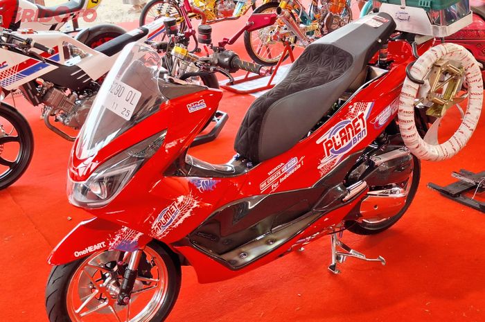 Honda PCX 150 yang dimodifikasi jadi motor tambal ban panggilan 