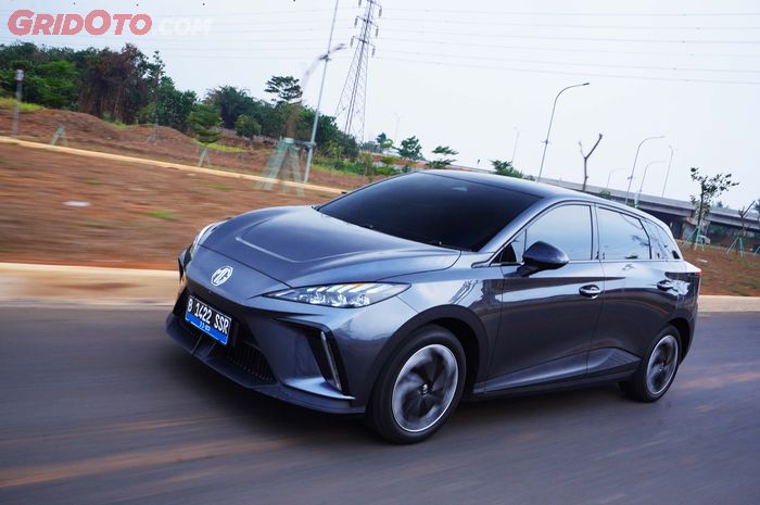 Mobil listrik MG4 EV