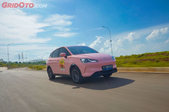 Selama Holiday Fun Drive 2024, Neta V punya fitur ini untuk membantu pengemudi.