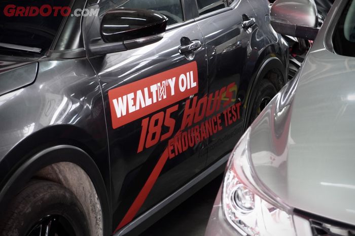 Wealthy Group ingin menunjukkan kemampuan oli mesin Wealthy Apogeo dalam uji ketahanan (3/6).