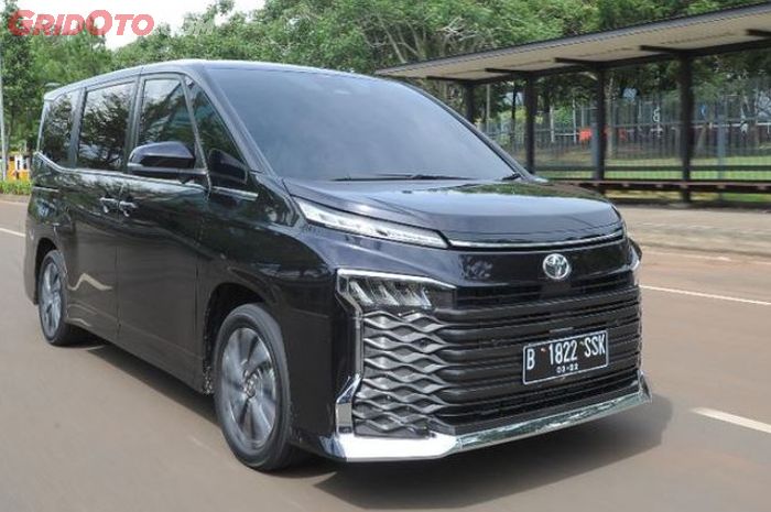 Harga mobil baru Toyota Voxy per Juni 2024