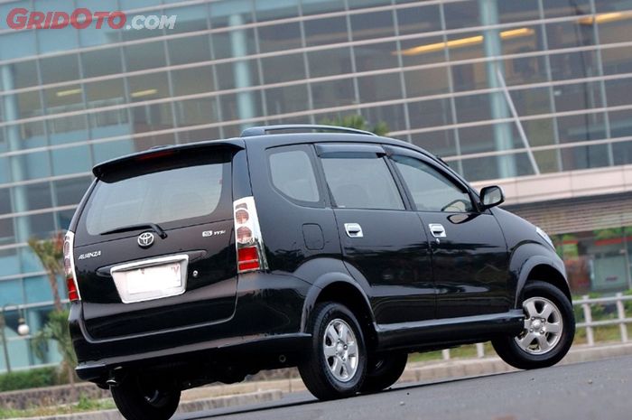 Mobil bekas Avanza di bawah harga Rp 100 juta