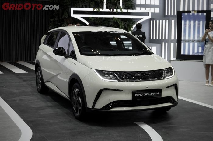 GIIAS 2024, BYD Dolphin dan Atto 3 hadir varian baru harga lebih murah.