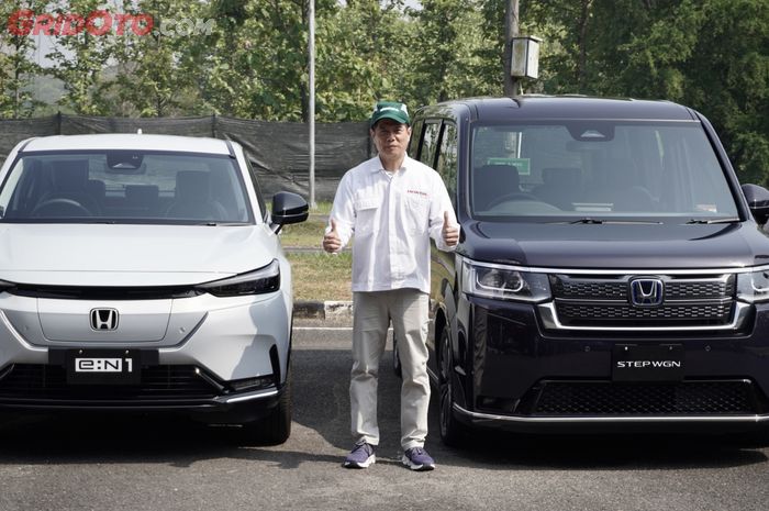 Yusak Billy, Sales &amp; Marketing and After Sales Director PT Honda Prospect Motor.