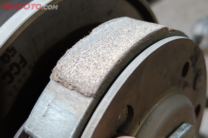 Kampas ganda motor matic sudah habis