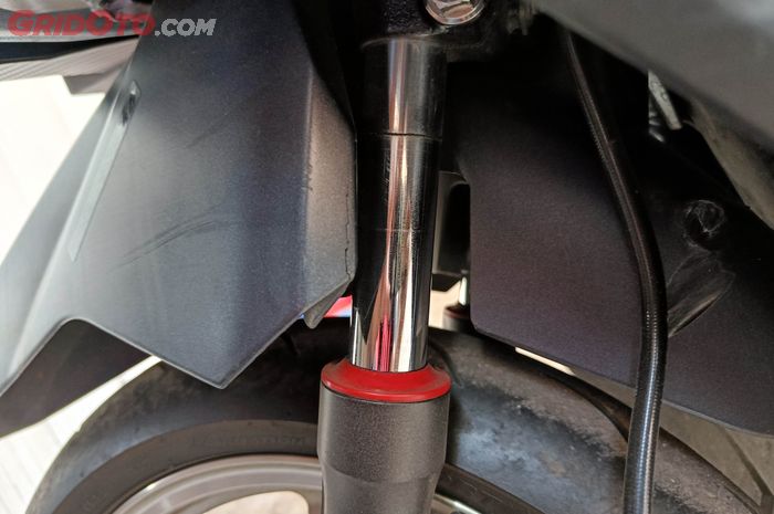 Biaya rebound sokbreker depan motor  