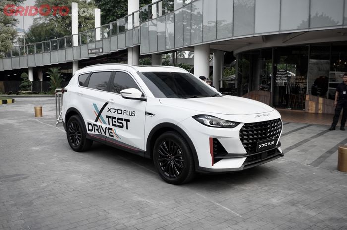 PT Jetour Motor Indonesia (JMI) resmi menjual dua lini model Dashing dan X70 Plus
