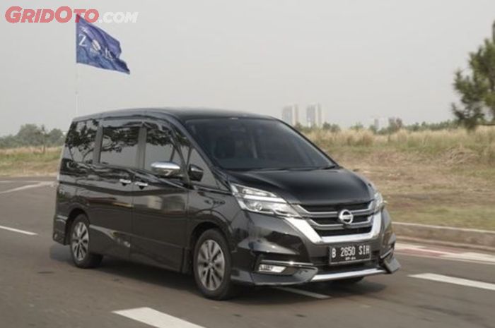 Pemakai yang ngomong, segini konsumsi bbm Nissan Serena C26