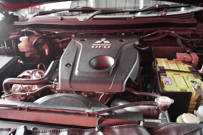 ILUSTRASI. Mesin diesel Mitsubishi Pajero Sport Dakar.