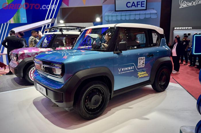VinFast Indonesia hadir dalam pagelaran Indonesia International Motor Show (IIMS) 2025 meluncurkan mobil listrik VinFast VF 3.