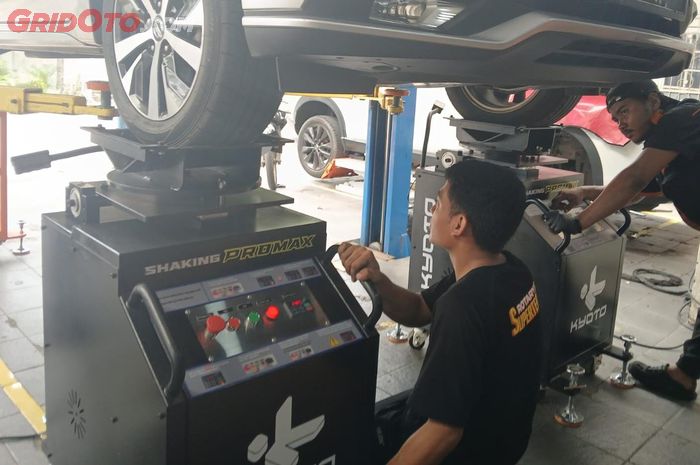 Pengecekan kaki kaki cukup 15-20 menit
