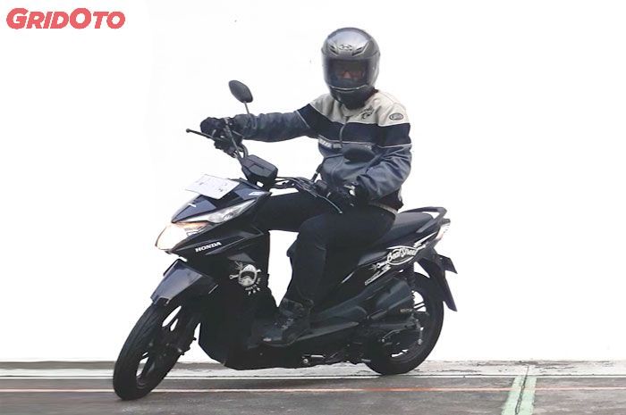 Ilustrasi motor matic