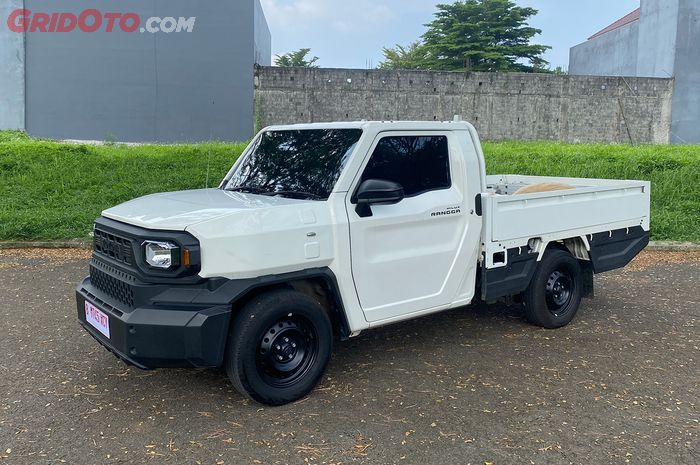 Toyota Hilux Rangga Bensin 2.0 High.