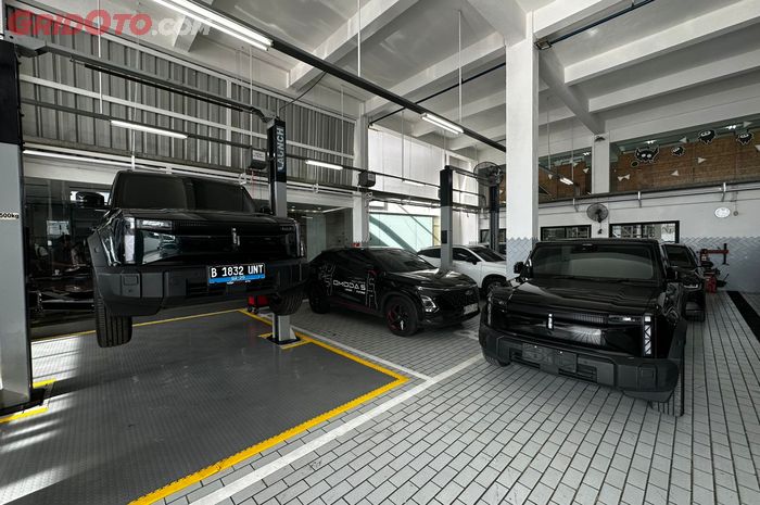 Ilustrasi. Layanan servis di bengkel resmi Chery