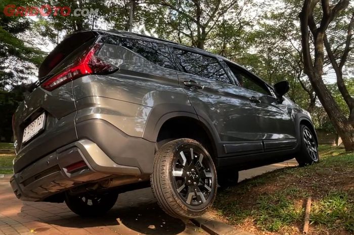 Mitsubishi Xpander Cross Premium CVT 2025