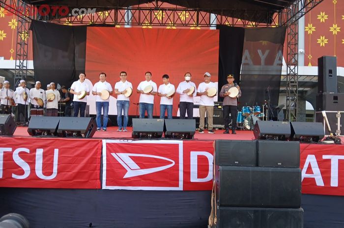 Daihatsu Kumpul Sahabat kedua di Jaka Baring Sport City Palembang