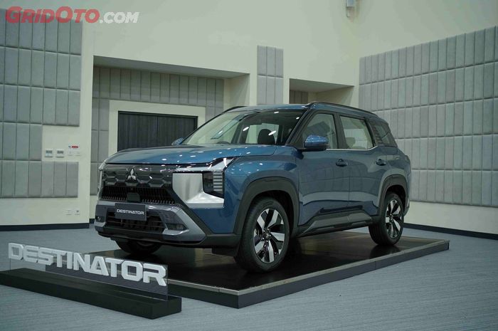 Mitsubishi Destinator Ultimate dengan Premium Package
