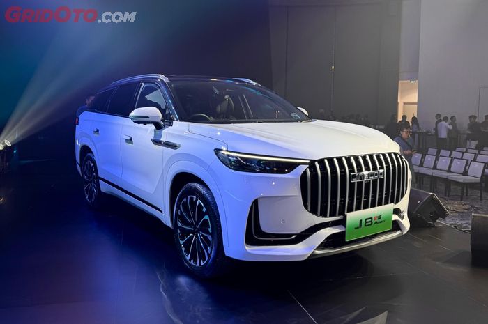 JAECOO J8 SHS ARDIS bermesin 1.500 cc turbo plug-in hybrid