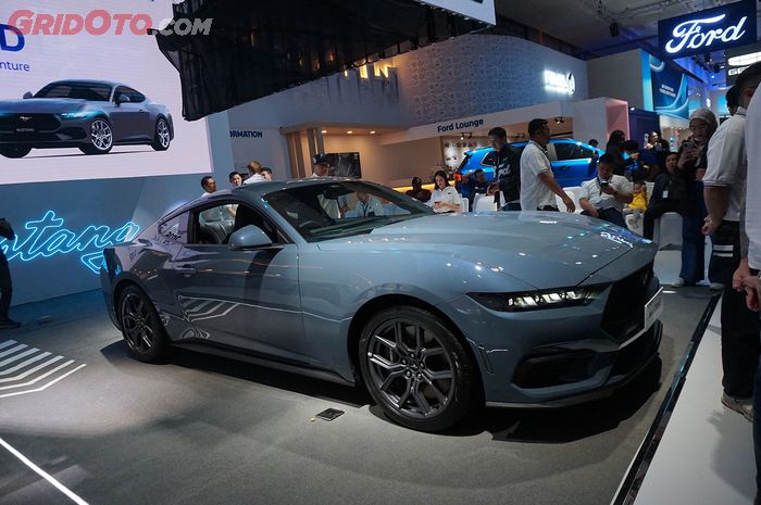 Ford Mustang resmi hadir di Indonesia lewat RMA Indonesia.