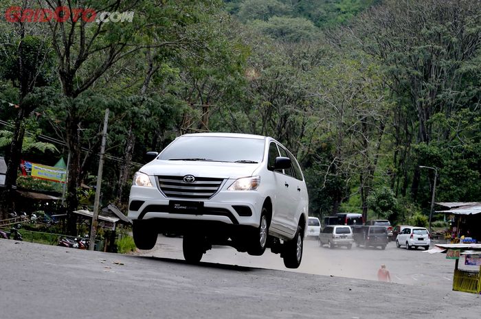 Toyota Kijang Innova Facelift