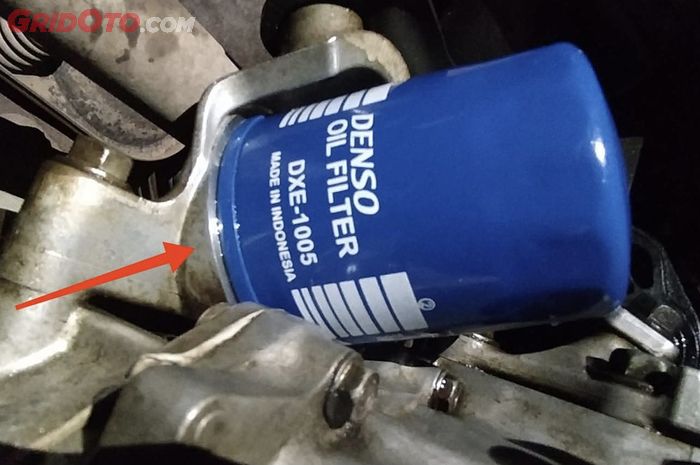 Salah pasang filter oli mobil bekas bisa rembes 