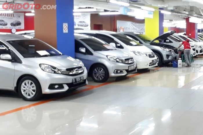 Ilustrasi showroom mobil bekas