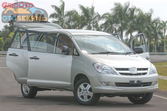 Ilustrasi Toyota Innova diesel