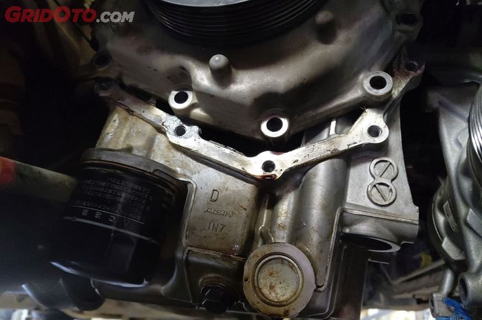 Kenapa Mobil Terendam Banjir Harus Segera Ditangani? Ini Risikonya