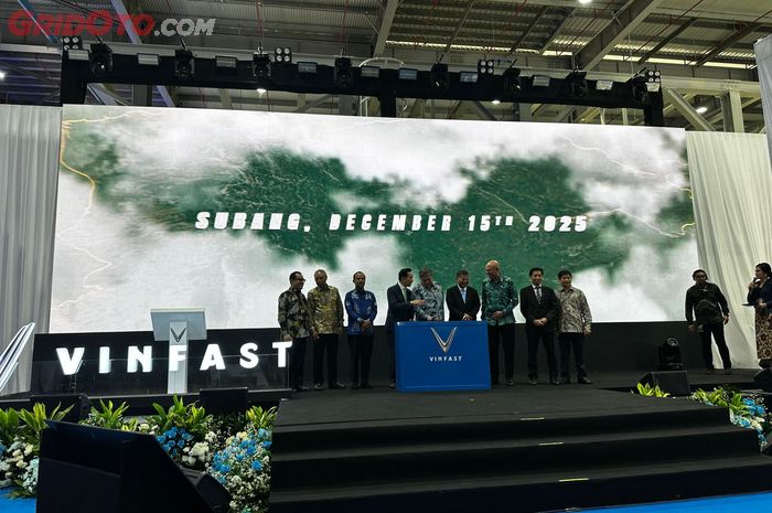 Peresmian pabrik VinFast di Subang, Jawa Barat (15/12/2025)