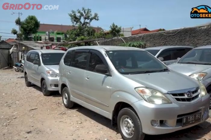 Mobil bekas Daihatsu Xenia Li