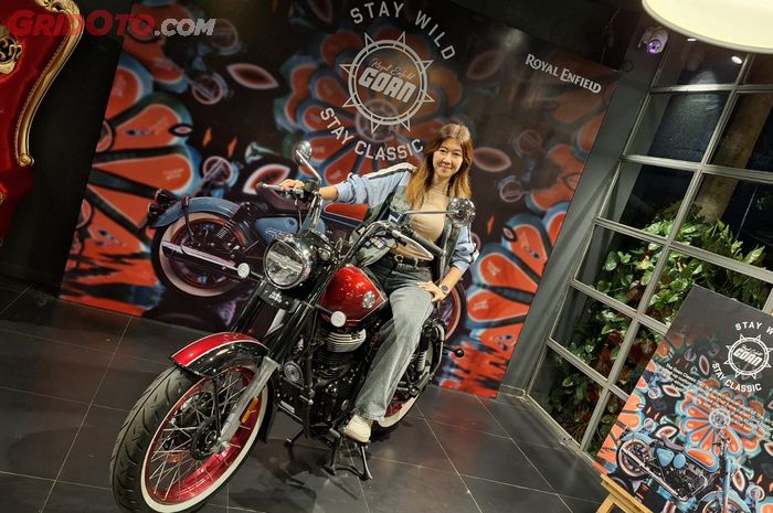 Anindya Dwiasti, Regional Marketing Manager Asia Pacific Royal Enfield kasih rekomendasi moge motor Royal Enfield yang cocok buat perempuan 