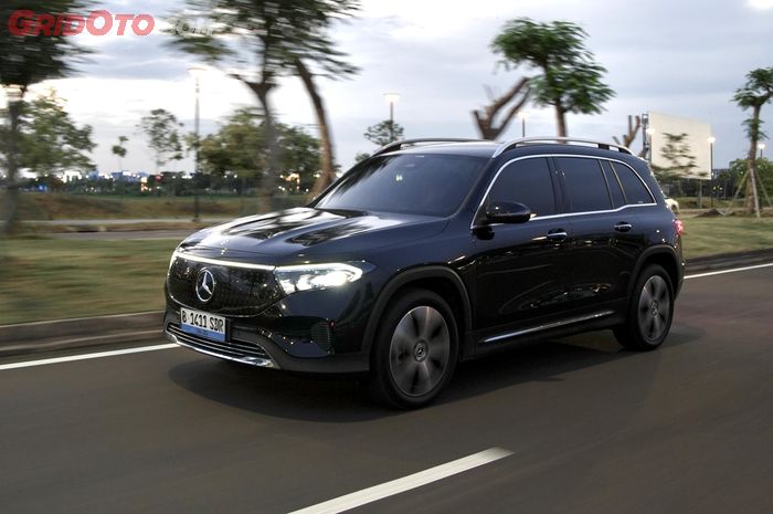 Mercedes-Benz EQB 250+ Progressive Line