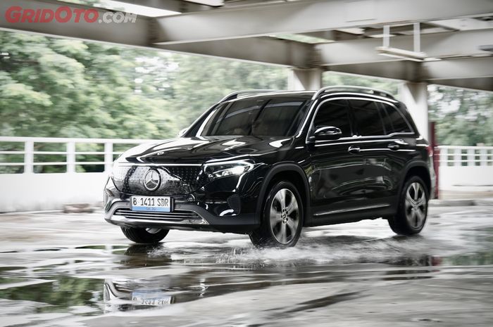 Mercedes-Benz EQB 250+ Progressive Line