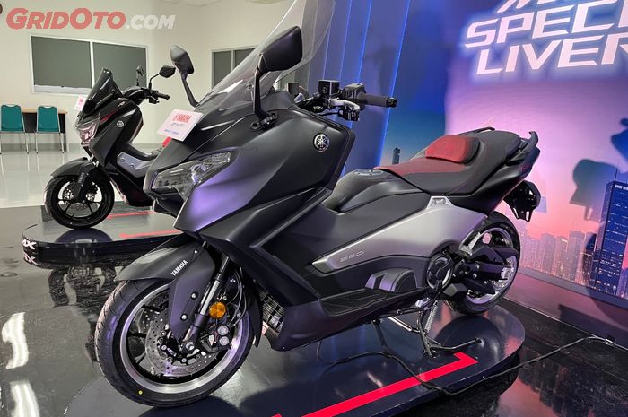 Yamaha TMAX Special Livery 25th Anniversary