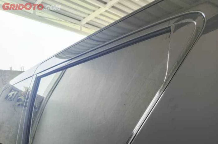 Sering Disepelekan, Ini Penyebab Cat Mobil Cepat Kusam dan Pudar