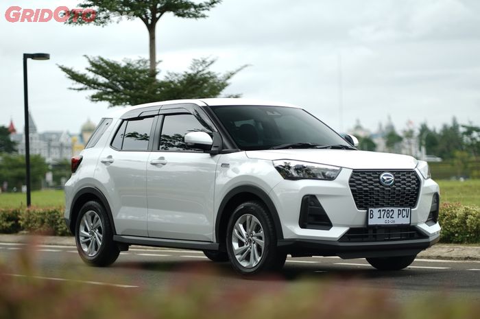 Daihatsu Rocky e-SMART Hybrid dengan tampilan yang terkesan polos
