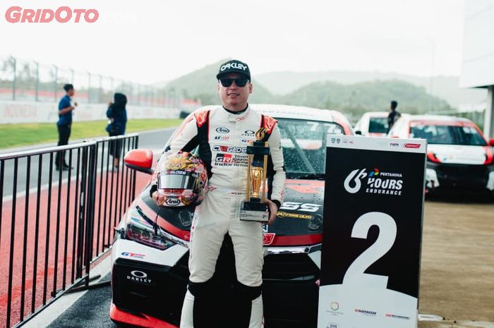 Eric Saputra, sosok Direktur Cargloss Racing Team yang juga turun langsung di balik kemudi event Pertamina 6 Hours Endurance Mandalika