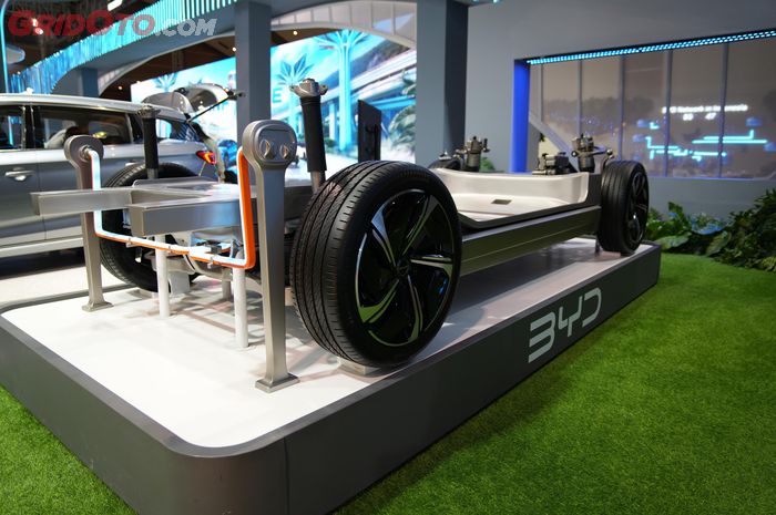 e3 Platform mobil listrik BYD