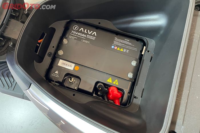 Baterai baru ALVA N3 Next Gen kini support fast charging, dari 10-50 persen hanya 25 menit saja.