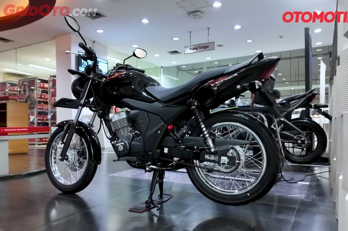 Honda CB150 Verza