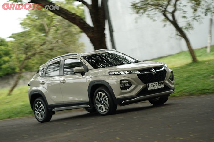 Suzuki Fronx dijual mulai Rp 261 jutaan