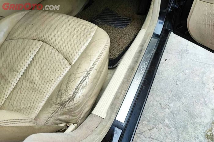 Jok Mobil Kulit Mudah Retak? Begini Cara Merawatnya Agar Tetap Awet
