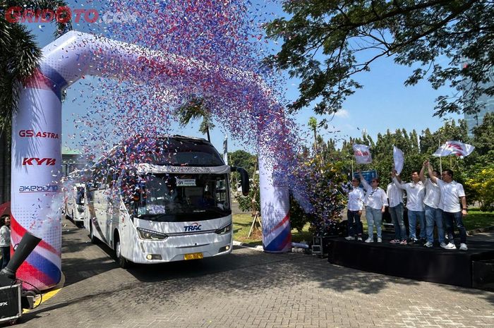 PT Astra Otoparts Tbk (AOP) melakukan pelepasan program Mudik Gratis Bersama GS Astra KYB Akebono di Balai Samudera, Kelapa Gading, Jakarta Utara, Selasa (17/3/2026)