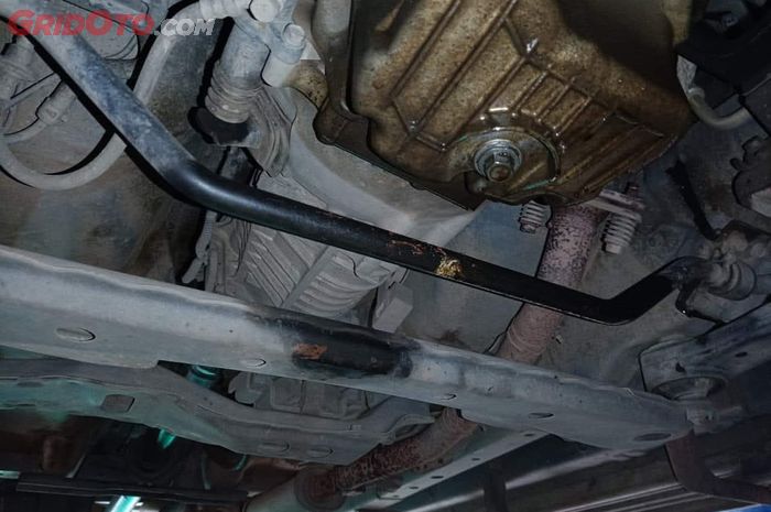 Mobil Bau Cairan Terbakar, Bisa Jadi Tanda Kebocoran Tersembunyi