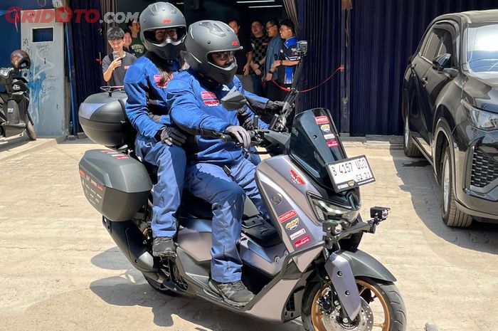 Pelepasan program touring Maxdecal Foodie di Jakarta