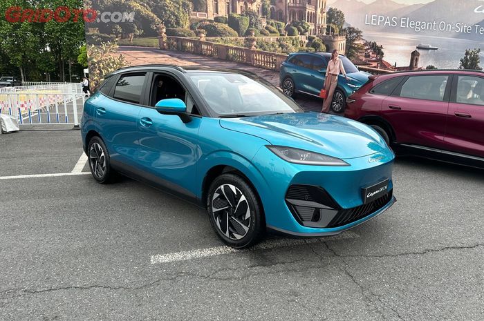 Mencoba Mobil Listrik Lepas E4 BEV, Pertama Kali di Dunia Nih