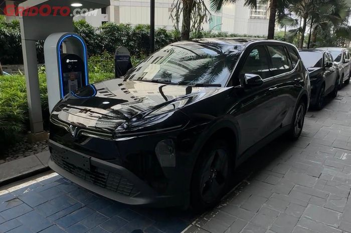Vinfast VF MPV 7 Rakitan Subang Diluncurkan, Harganya Segini