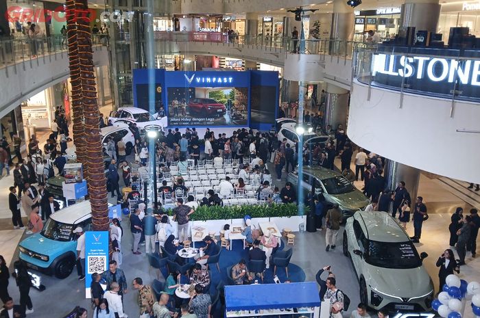 Suasana peluncuran VinFast VF MPV 7